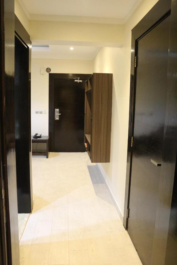 Valencia Hotel Suites Al Khobar Exterior foto